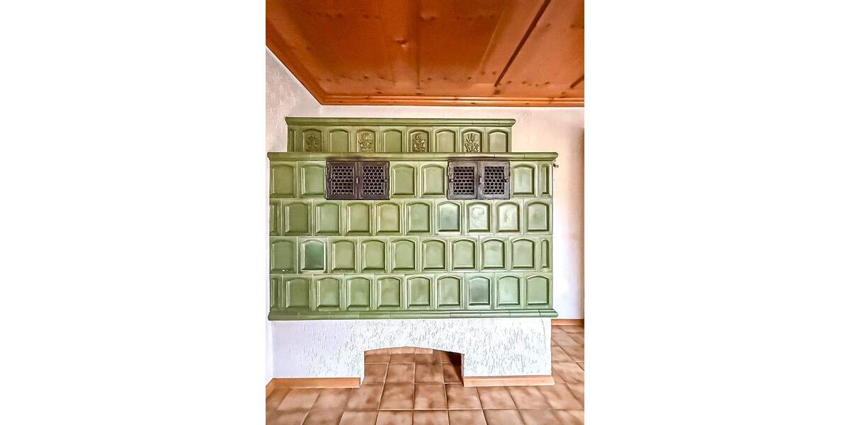 Mehrfamilienhaus, Wohnhaus Ebringen - 8 Zimmer, 212 m&sup2;, 699.000&euro; | Angebot:25774751