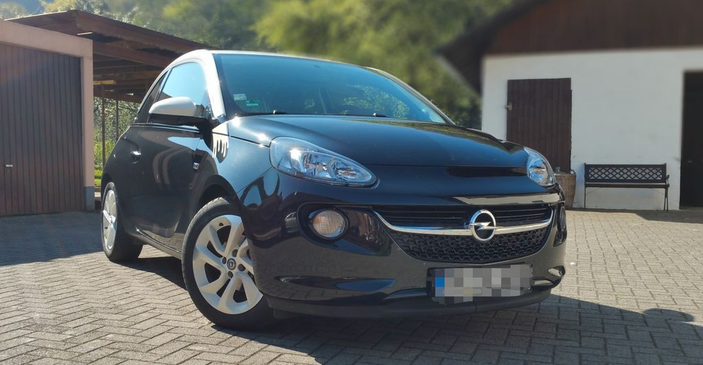 Opel Adam 84.700 km 6.600 € Freiburg 79111