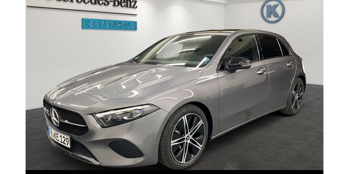 Mercedes-Benz A 180 8.895 km 31.850 &euro; Freiburg 79111