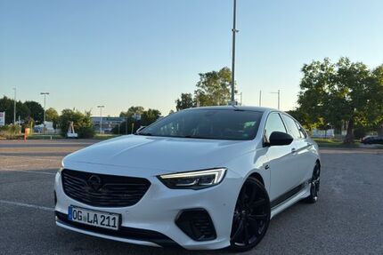 Opel Insignia 174.000 km 19.700 € Endingen 79346