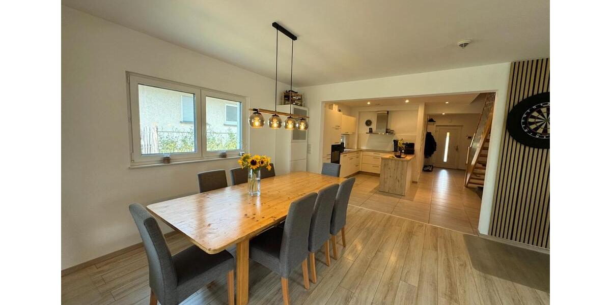 Einfamilienhaus Müllheim - 7 Zimmer, 155 m&sup2;, 690.000&euro; | Angebot:27266028