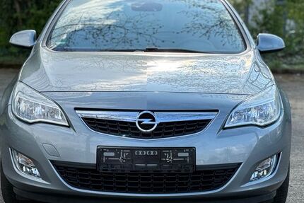 Opel Astra 134.000 km 5.500 &euro; Freiburg 79108