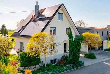Haus Buggingen - 9 Zimmer, 240 m&sup2;, 995.000&euro; | Angebot:25979684