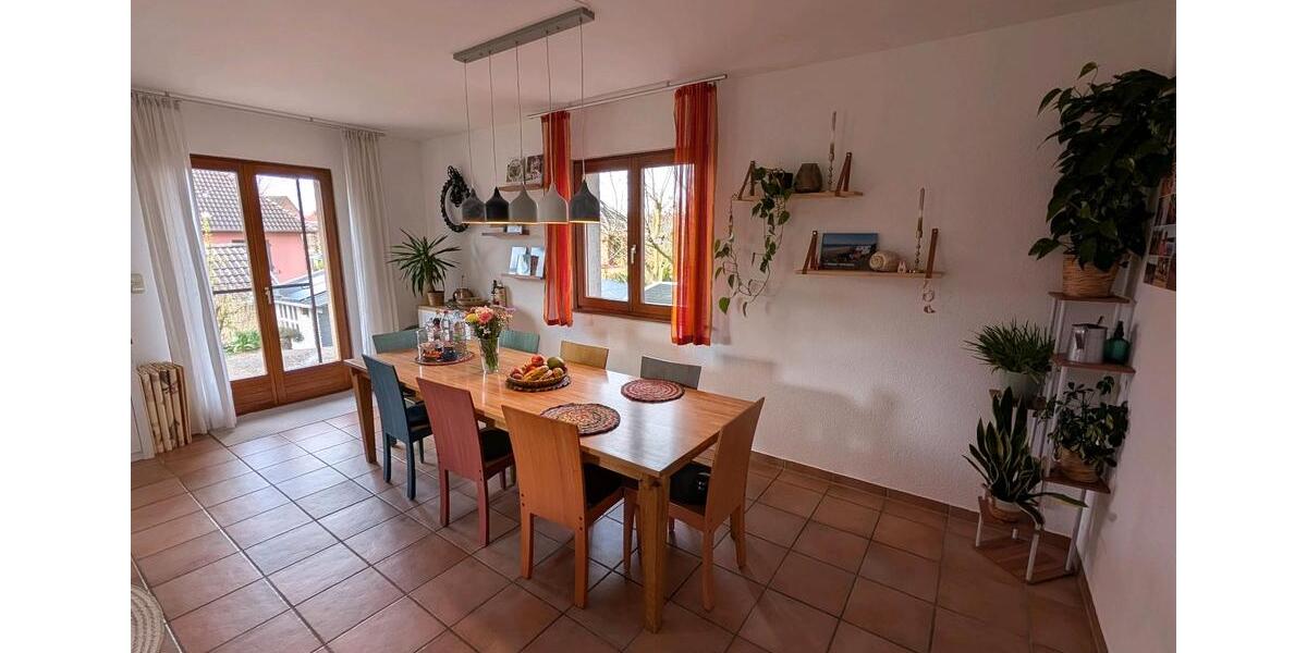 Einfamilienhaus Breisach am Rhein - 5.5 Zimmer, 170 m&sup2;, 435.000&euro; | Angebot:25408414