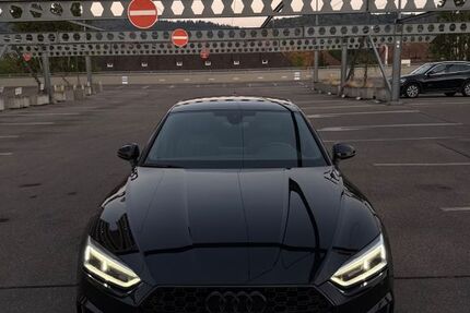 Audi A5 158.000 km 19.600 &euro; Freiburg 79108