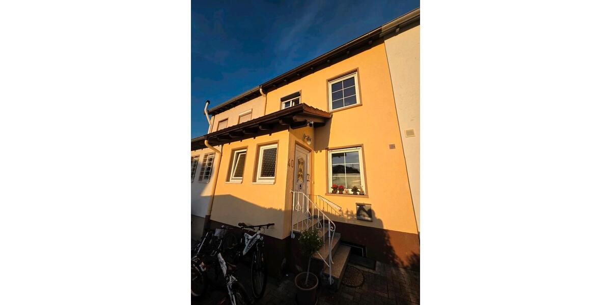 Reihenhaus Ettenheim - 4 Zimmer, 108 m&sup2;, 280.000&euro; | Angebot:26671641