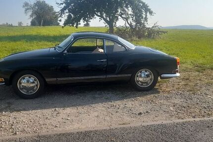 VW Karmann Ghia