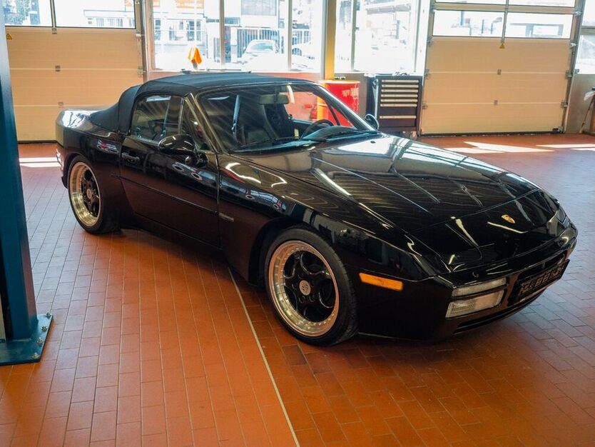 944