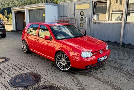 VW Golf 163.000 km 5.500 &euro; Gütenbach 78148