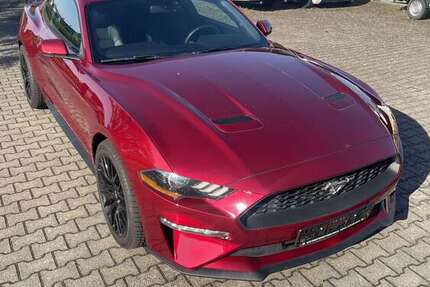 Ford Mustang 86.000 km 22.850 &euro; freiburg 79098