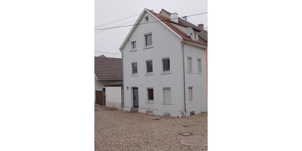Reihenhaus Riegel am Kaiserstuhl - 3 Zimmer, 100 m&sup2;, 150.000&euro; | Angebot:26462328