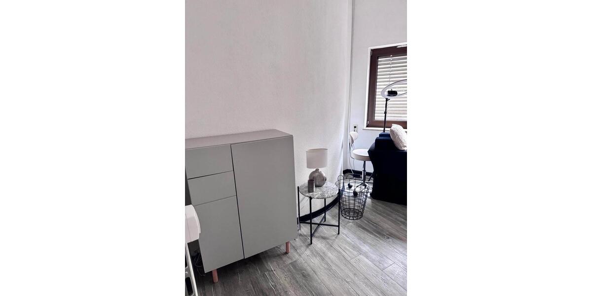 Gewerbeobjekt Emmendingen - 80&euro; | Angebot:26036862