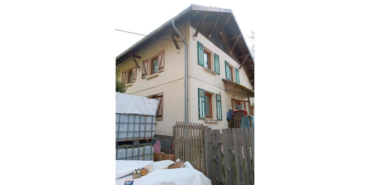 Einfamilienhaus Freiburg im Breisgau Brühl - 7 Zimmer, 175 m&sup2;, 220.000&euro; | Angebot:26855699