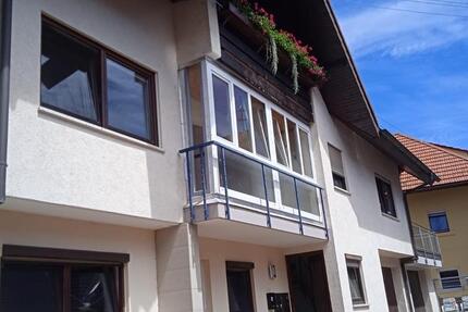 Haus Malterdingen - 7 Zimmer, 220 m&sup2;, 470.000&euro; | Angebot:24878800