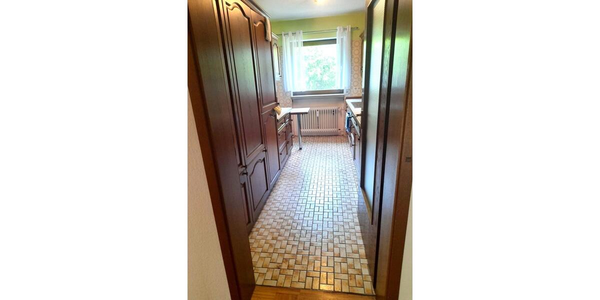 Erdgeschoßwohnung Badenweiler - 3 Zimmer, 84 m&sup2;, 275.000&euro; | Angebot:27225275