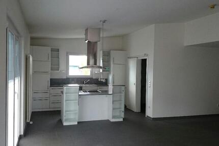 4-Zimmer Wohnung mit Terrasse und Carport 4 zimmer