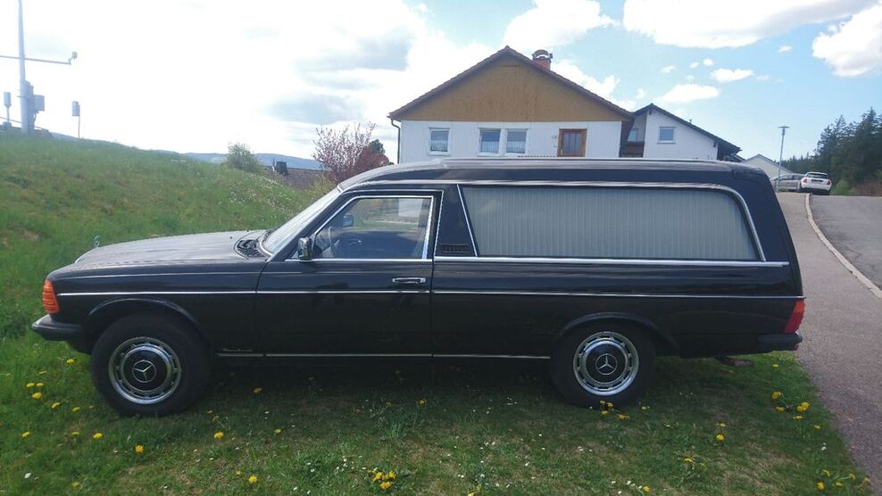 Mercedes-Benz Andere 91.587 km 5.000 € Schluchsee 79859