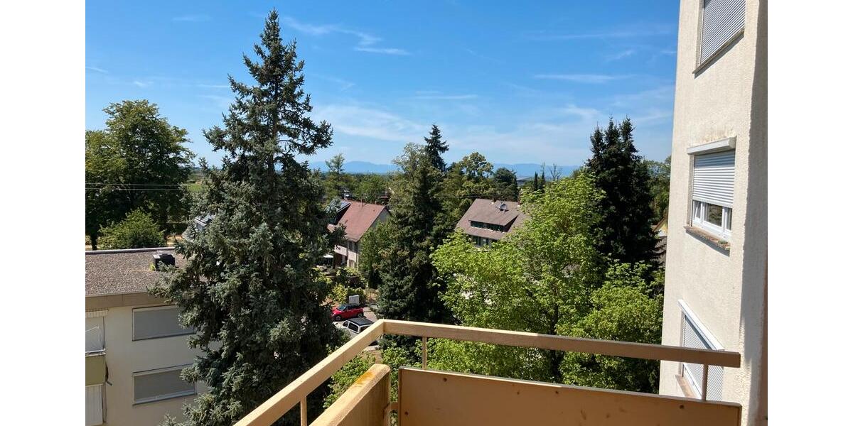 Etagenwohnung Staufen im Breisgau - 2.5 Zimmer, 68 m&sup2;, 250.000&euro; | Angebot:27195197