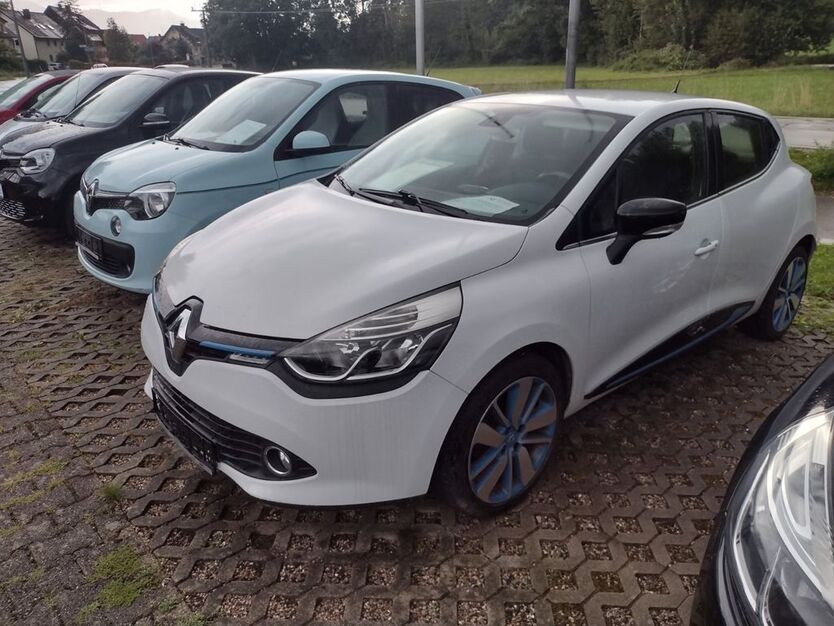 Renault Clio 95.200 km 7.390 € Stegen 79252