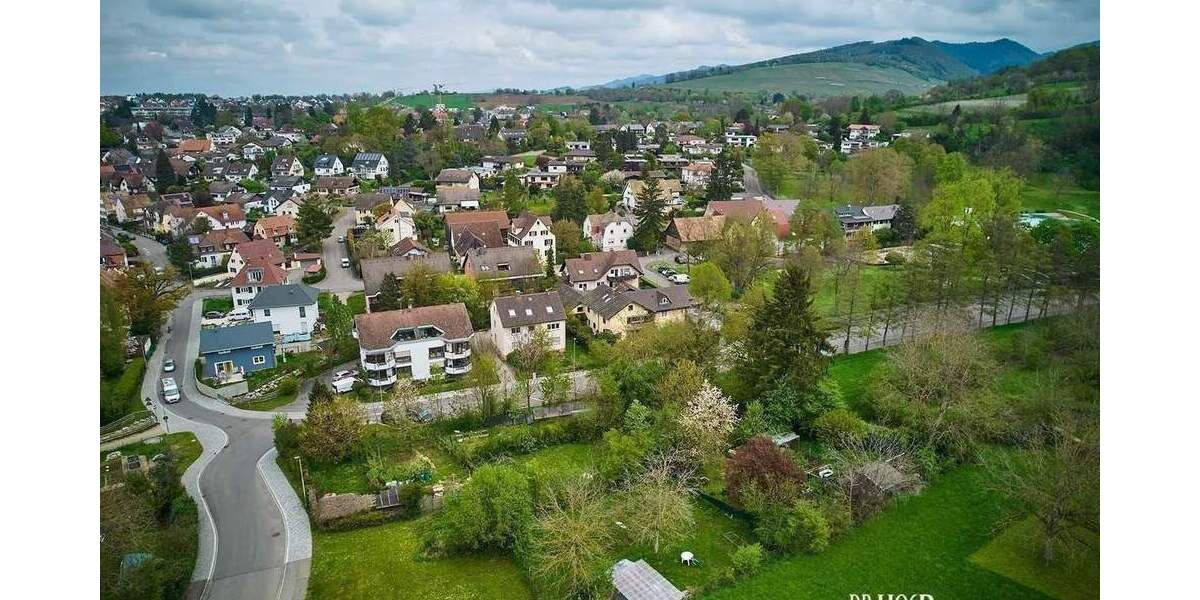 Mehrfamilienhaus, Wohnhaus Müllheim - 9 Zimmer, 240 m&sup2;, 560.000&euro; | Angebot:26435815