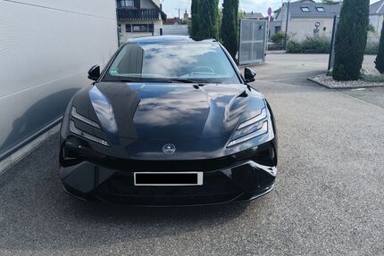 Lotus Emeya 7.995 km 104.800 &euro; Neuenburg 79395