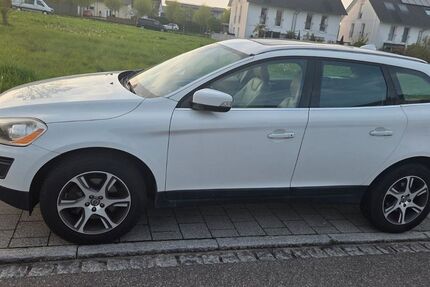 Volvo XC60 65.000 km 18.100 &euro; Bad Krozingen 79189