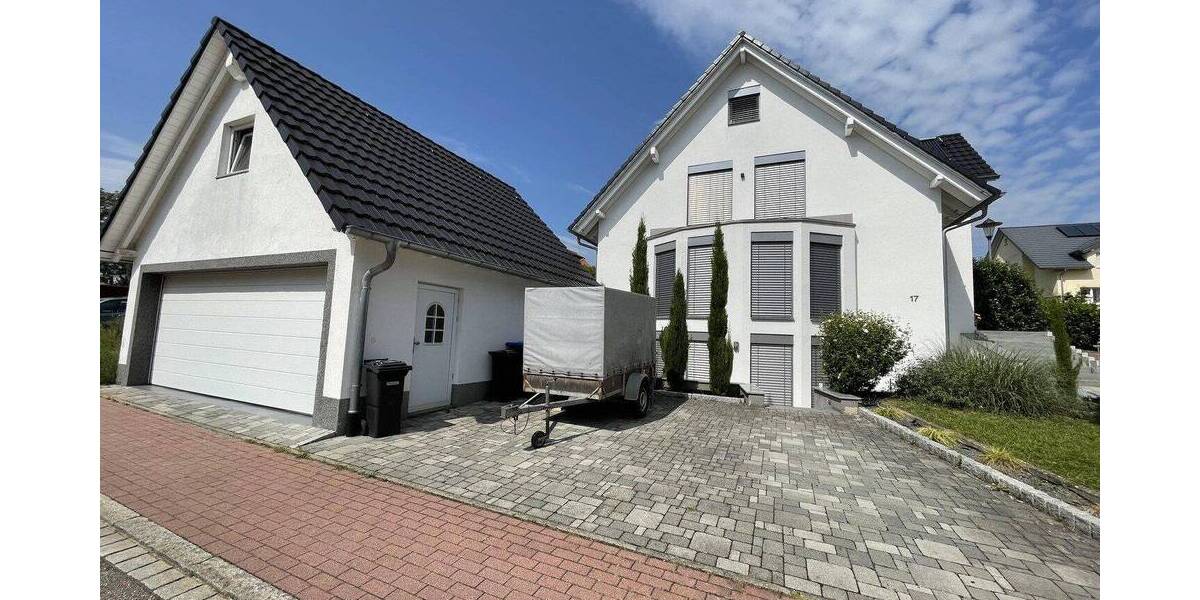 Einfamilienhaus Müllheim - 7 Zimmer, 268 m&sup2;, 985.000&euro; | Angebot:26915435