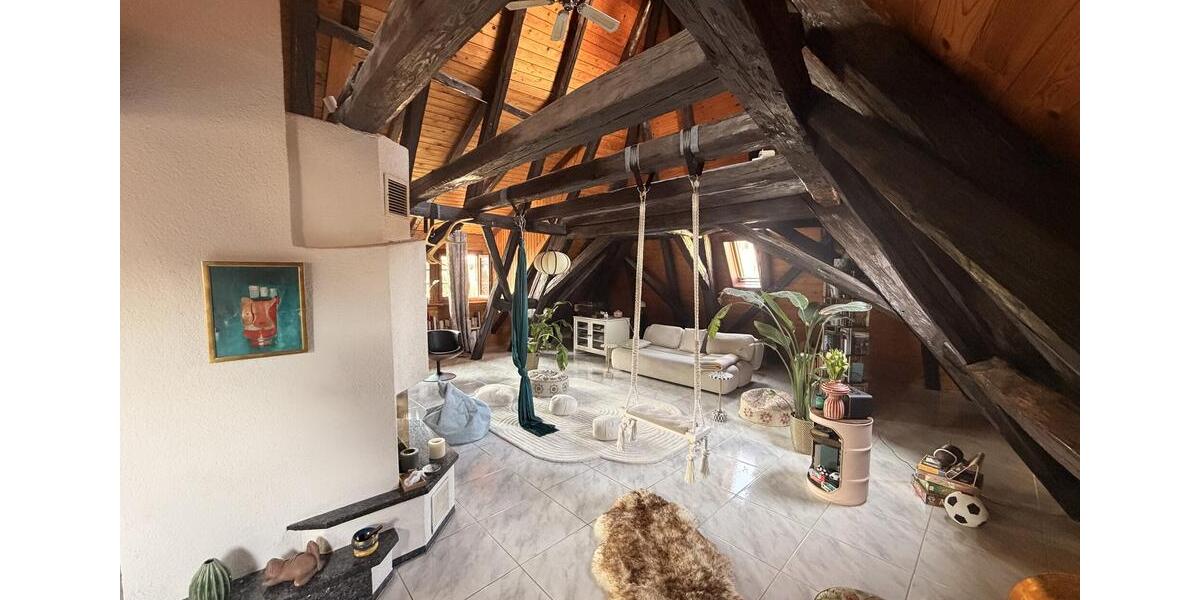 Maisonettenwohnung Staufen im Breisgau - 3 Zimmer, 140 m&sup2;, 1.300&euro; | Angebot:25979292