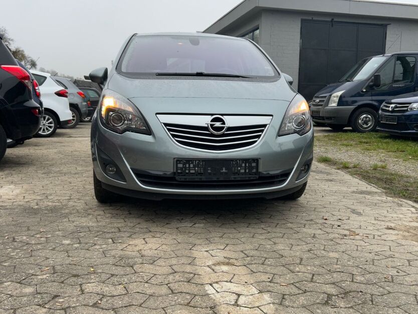 Opel Meriva 72.694 km 7.390 € Vogtsburg im Kaiserstuhl 79235
