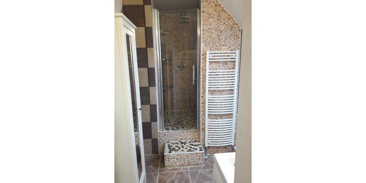 Etagenwohnung Breisach am Rhein - 3 Zimmer, 133 m&sup2;, 900&euro; | Angebot:25023281