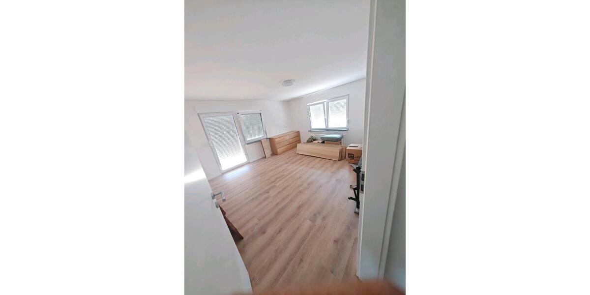 Etagenwohnung Teningen - 3 Zimmer, 105 m&sup2;, 1.600&euro; | Angebot:26036670