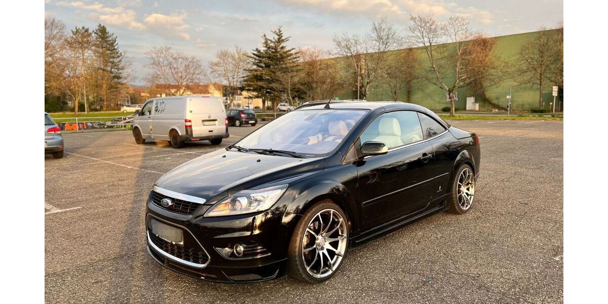 Ford Focus 37.000 km 11.999 &euro; March 79232