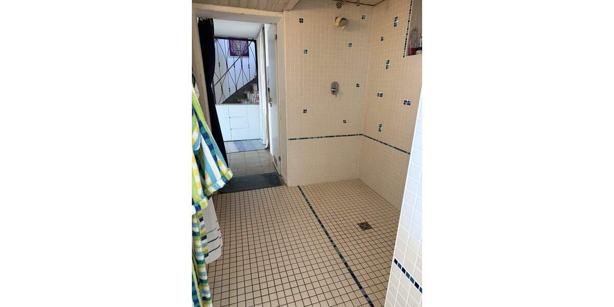 Einfamilienhaus Lenzkirch Saig - 9 Zimmer, 208 m&sup2;, 700.000&euro; | Angebot:25835773