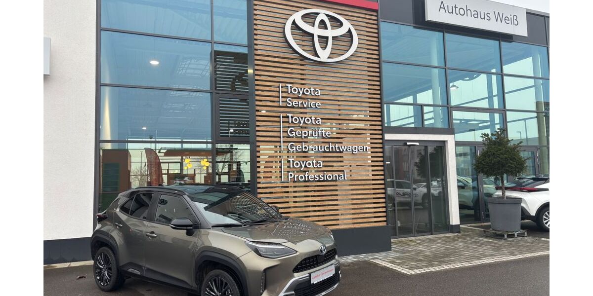 Toyota Yaris 29.900 km 25.250 &euro; Müllheim 79379