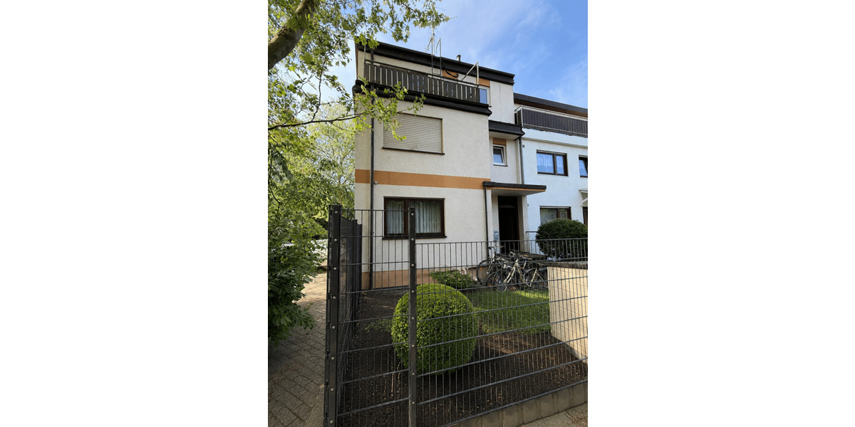 Etagenwohnung Freiburg im Breisgau Weingarten - 2 Zimmer, 69 m&sup2;, 395.000&euro; | Angebot:26583163