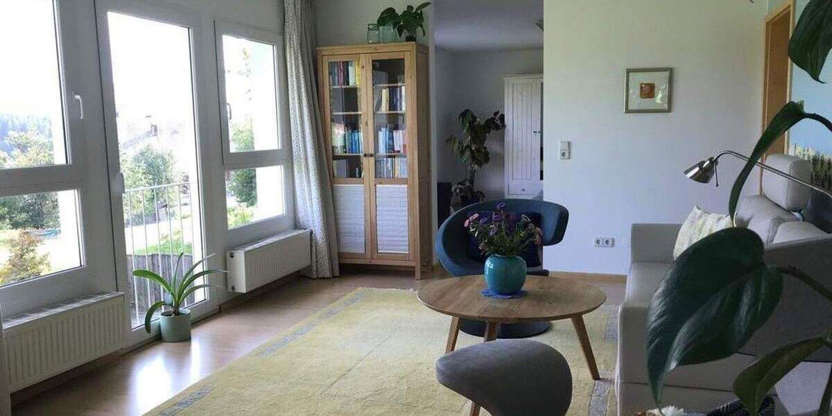 Einfamilienhaus Lenzkirch Saig - 9 Zimmer, 208 m&sup2;, 700.000&euro; | Angebot:25835773