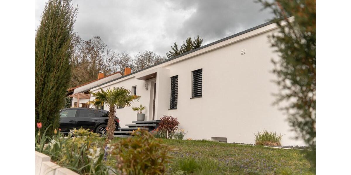 Bungalow Auggen - 8 Zimmer, 210 m&sup2;, 995.000&euro; | Angebot:26699348