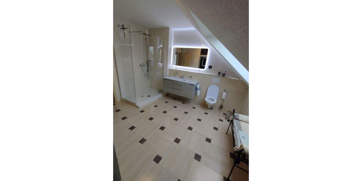 Doppelhaushälfte Umkirch - 7 Zimmer, 220 m&sup2;, 699.000&euro; | Angebot:24763429