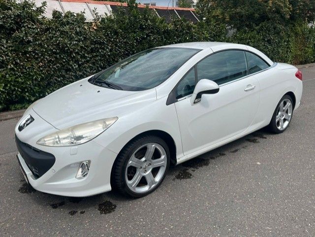Peugeot 308 149.999 km 3.999 &euro; Freiburg 79102