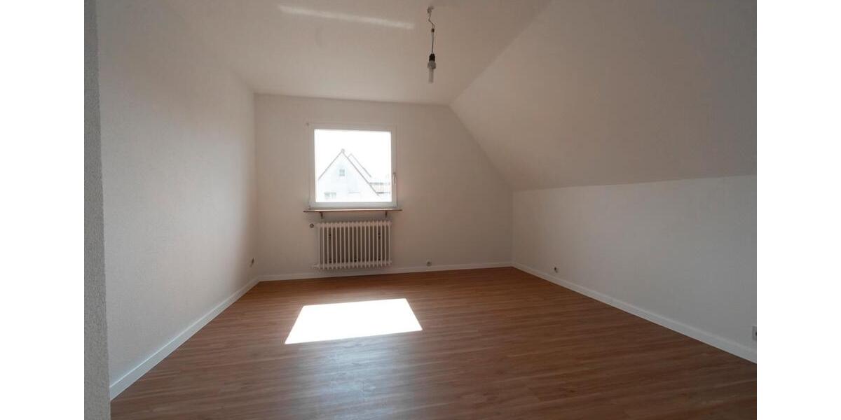 Doppelhaushälfte Freiburg im Breisgau Betzenhausen - 3.5 Zimmer, 100 m&sup2;, 1.650&euro; | Angebot:23915837