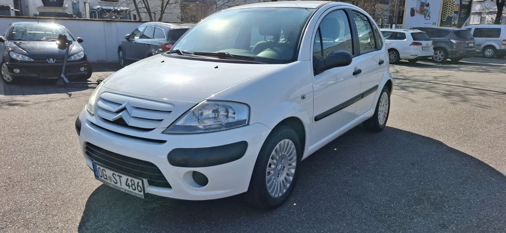 Citroen C3 136.000 km 2.850 &euro; Freiburg 79115