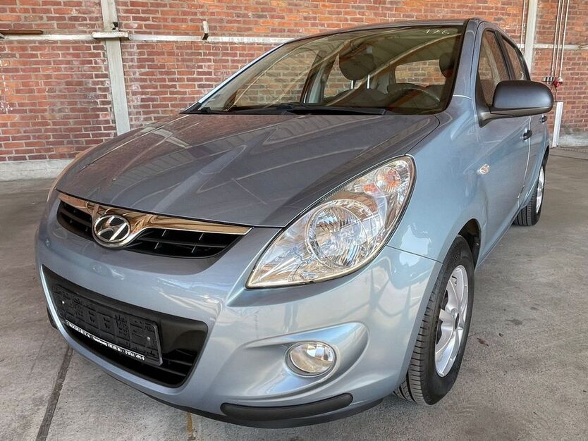 Hyundai i20 136.000 km 3.999 € Herbolzheim 79336