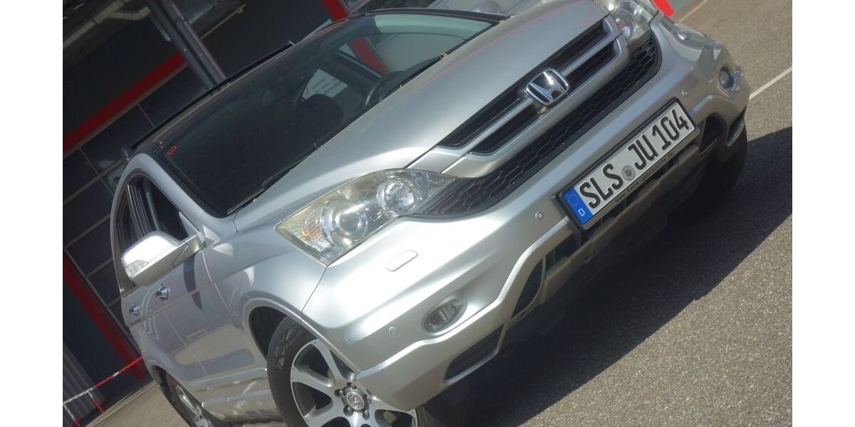 Honda CR-V 210.000 km 8.300 &euro; Freiburg 79111