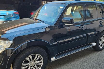 Mitsubishi Pajero 188.000 km 17.999 &euro; Eschbach 79427