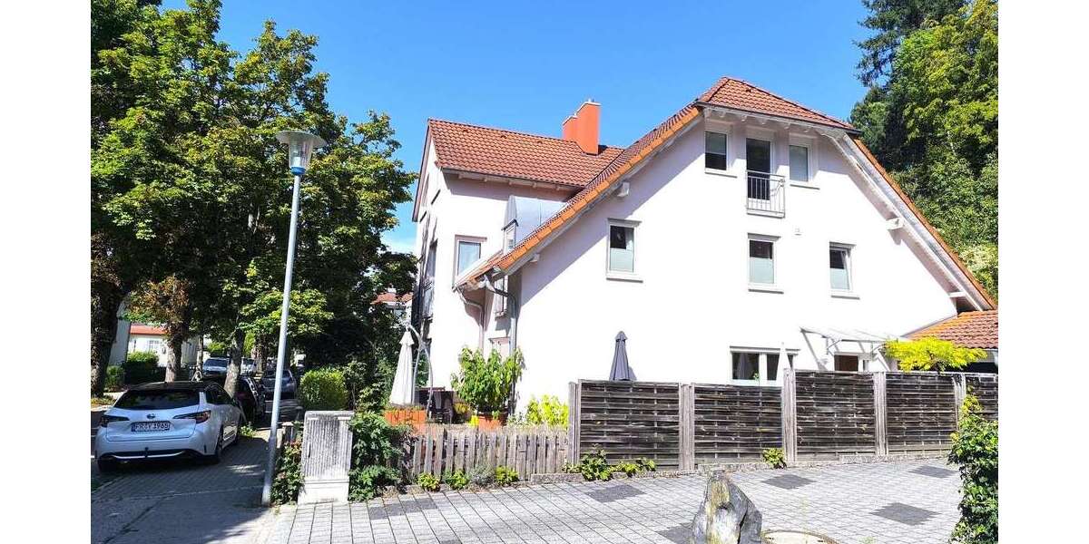 Einfamilienhaus Staufen im Breisgau - 5.5 Zimmer, 154 m&sup2;, 650.000&euro; | Angebot:26186029