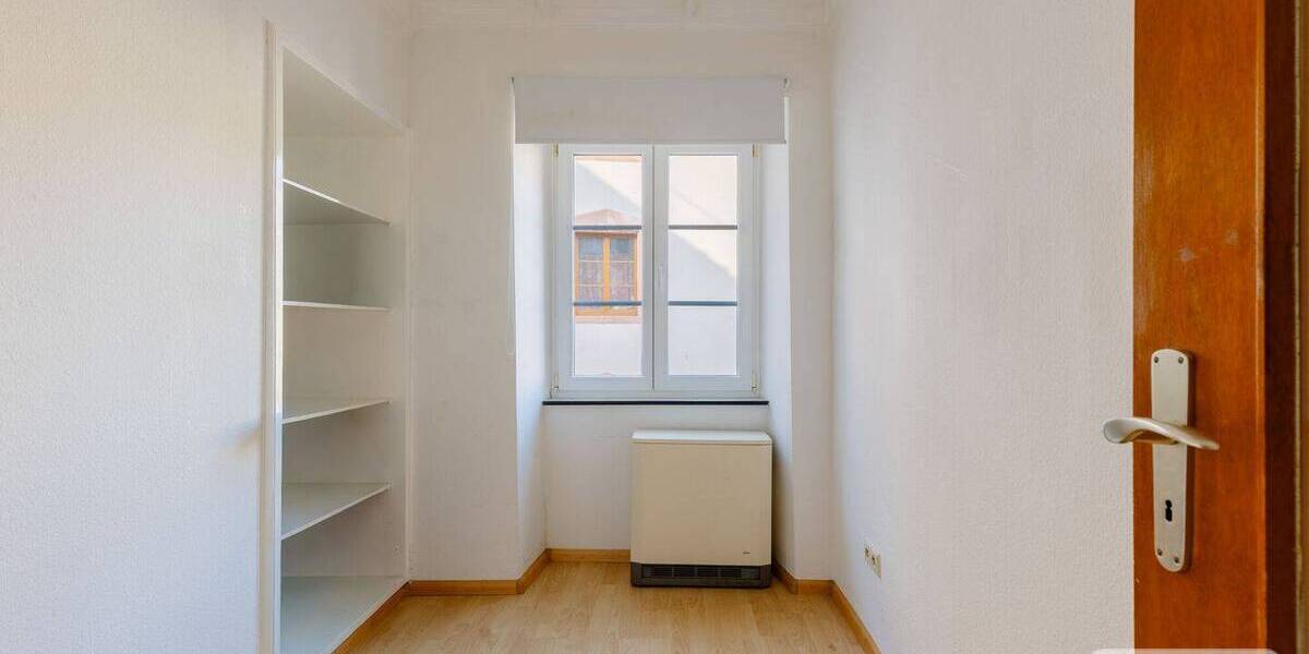 Mehrfamilienhaus, Wohnhaus Kenzingen - 1 Zimmer, 280 m&sup2;, 620.000&euro; | Angebot:26704046