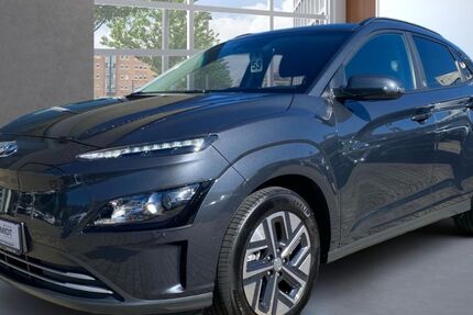 Hyundai KONA 33.200 km 19.509 € Freiburg 79111