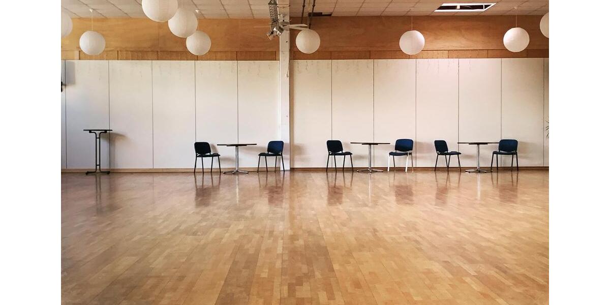 Etagenwohnung Freiburg im Breisgau Betzenhausen - 4 Zimmer, 300 m&sup2;, 30&euro; | Angebot:24662338