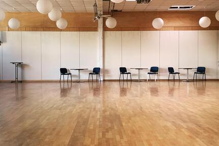 Wohnung Freiburg im Breisgau Betzenhausen - 4 Zimmer, 300 m&sup2;, 30&euro; | Angebot:24662338