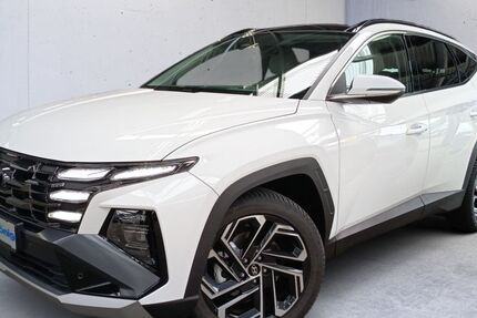 Hyundai TUCSON 13.900 km 35.990 &euro; Freiburg im Breisgau 79108